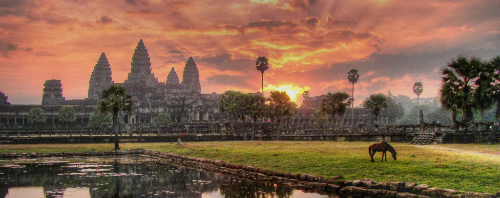 Angkor Wat Temple Vagabonding