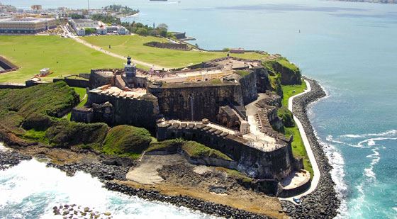 Travel to Castillo de San Felipe del Morro, Puerto Rico