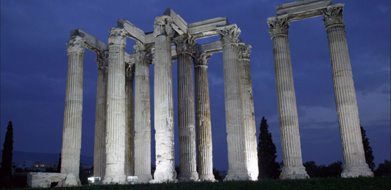 Travel to the Temple of Olympian Zeus, Greece