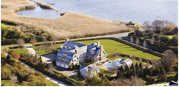 J Lo's Mansion in the Hamptons