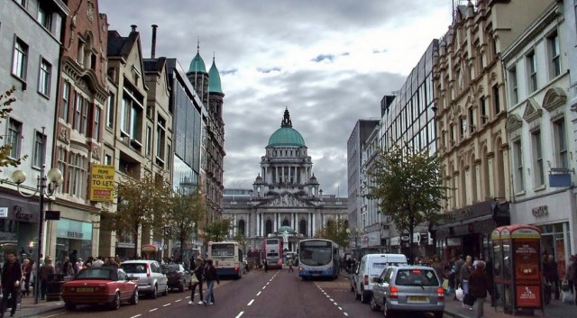 2 Minute Travel Guide to Belfast, Ireland