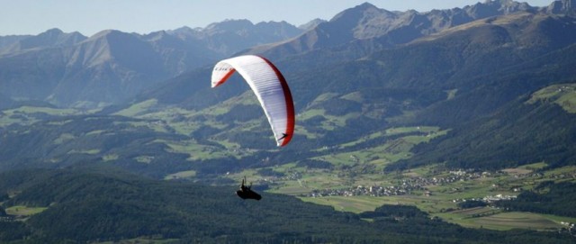 Backpacking Travel for Paragliding in Italy