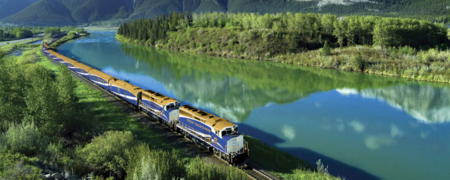Travel Guide : Canada By Train / Rail