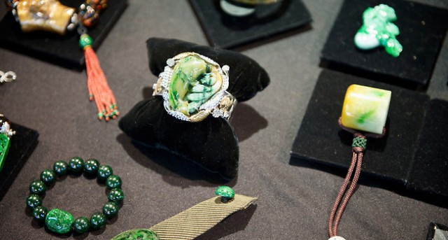Chinese Jade Jewelry Souvenirs